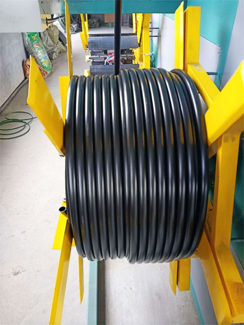 pe管材生產(chǎn)線(xiàn)